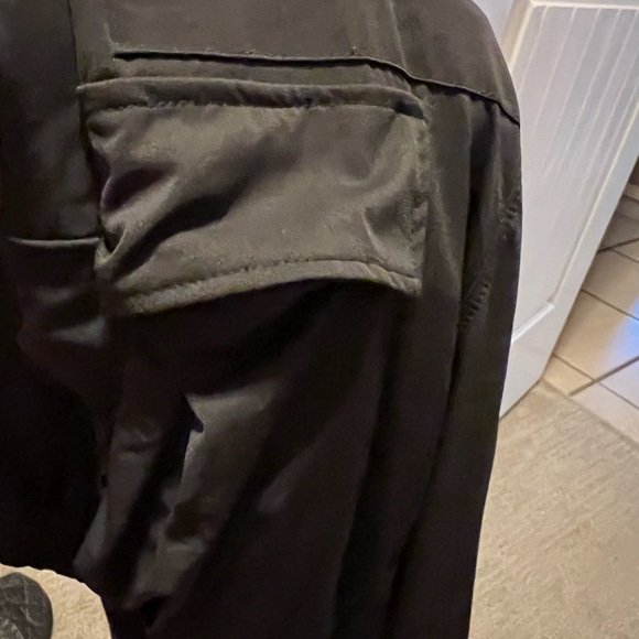 NWOT: size 2x slinky stretchy pj set with jogger style, cuffed bottoms - Picture 4 of 12